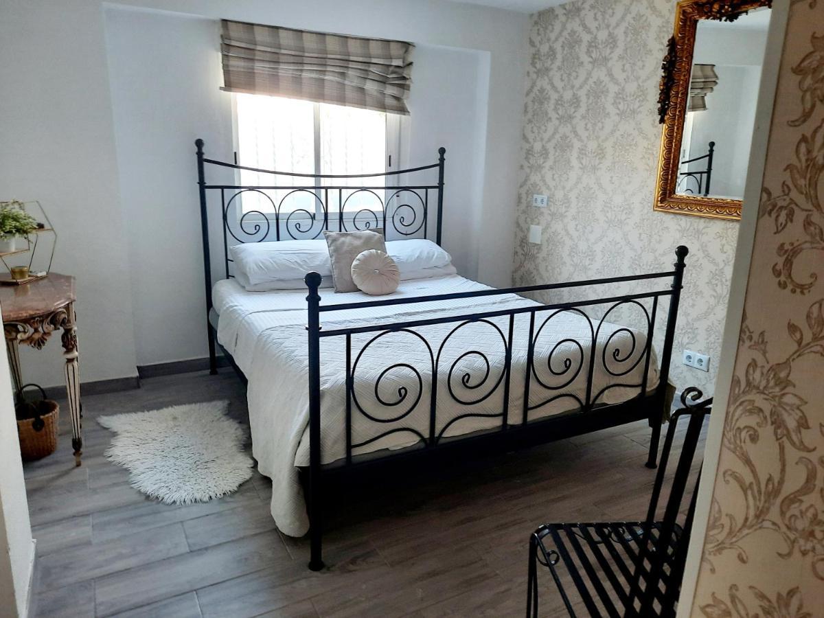 Fabulous Detached Large Villa 5 Bedrooms 3 Bathrooms Backing Onto Villamartin Golf Course Bagian luar foto
