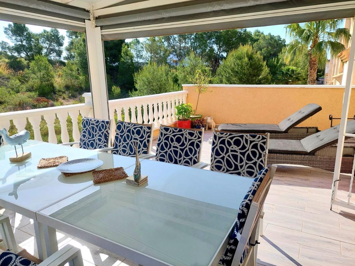 Fabulous Detached Large Villa 5 Bedrooms 3 Bathrooms Backing Onto Villamartin Golf Course Bagian luar foto